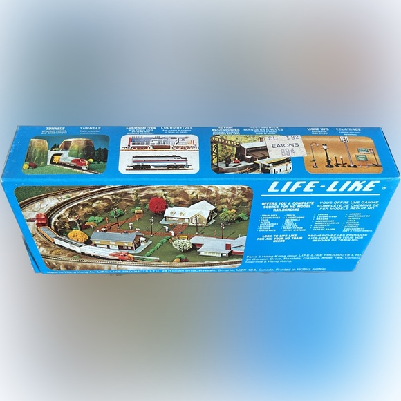 🎈2/$30 - Life-Like C.P. Canadian Pacific Freight Train Car - Picture 2 of 2